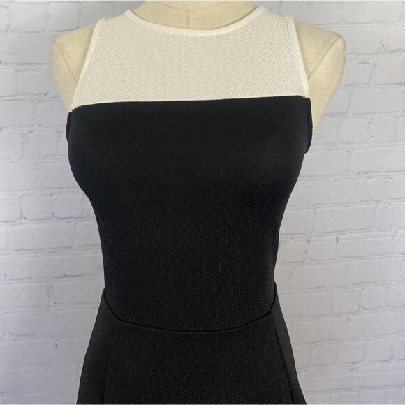 H&M Black and White Mini Dress - Picture 3 of 7